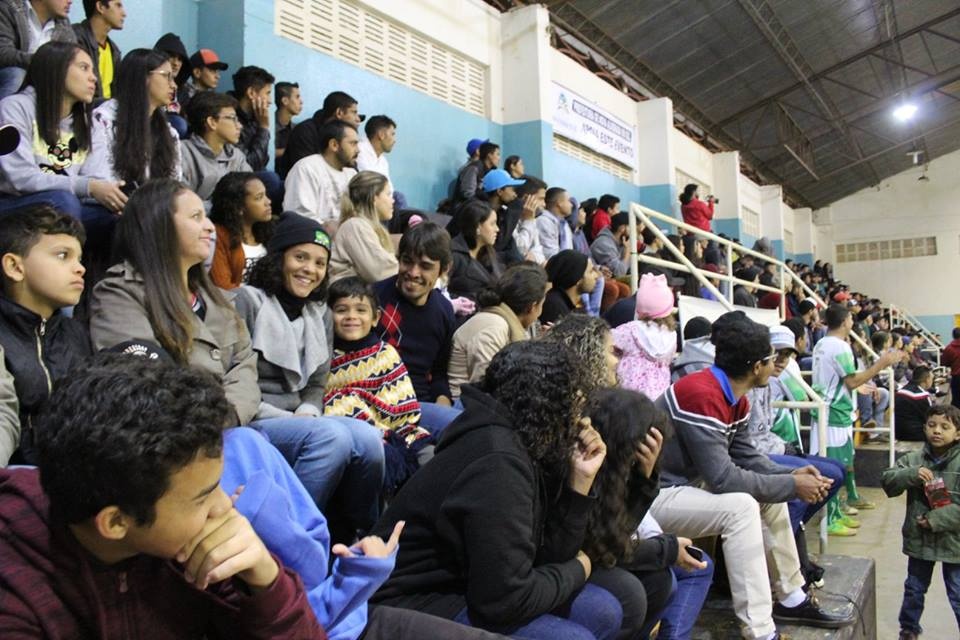 Em Nova Alvorada do Sul “Copa Alvorada de Futsal” é marcada por grande público