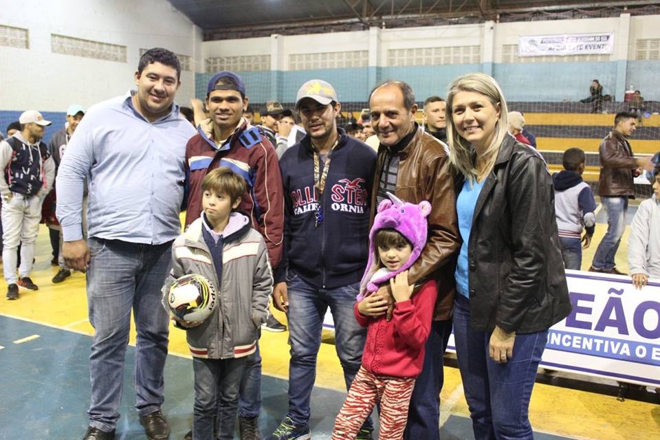 Em Nova Alvorada do Sul “Copa Alvorada de Futsal” é marcada por grande público