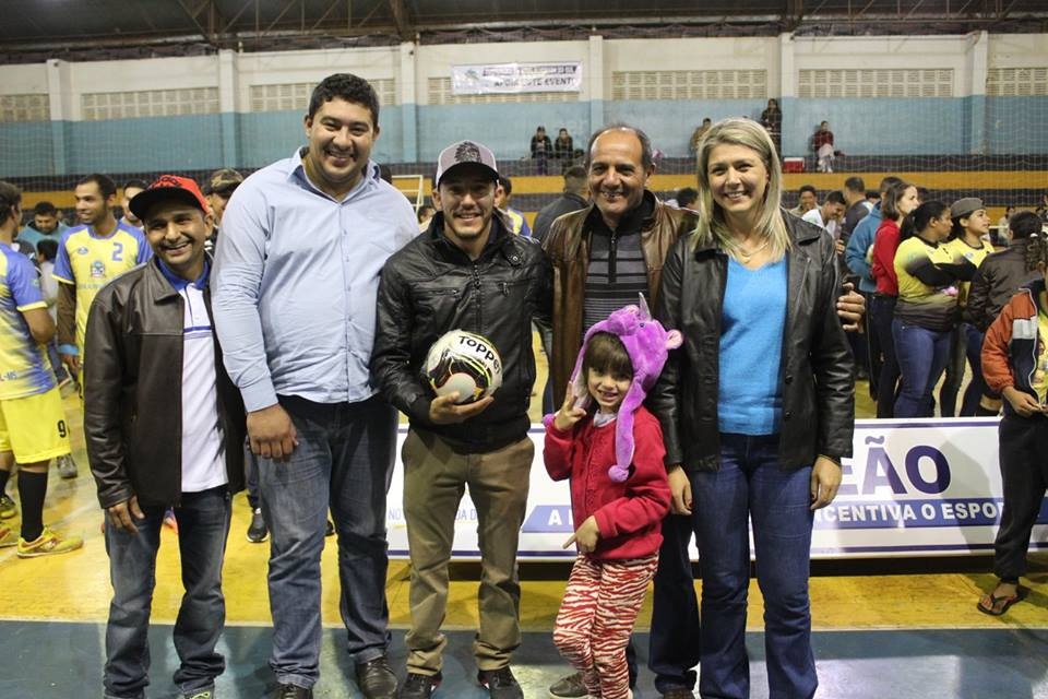 Em Nova Alvorada do Sul “Copa Alvorada de Futsal” é marcada por grande público