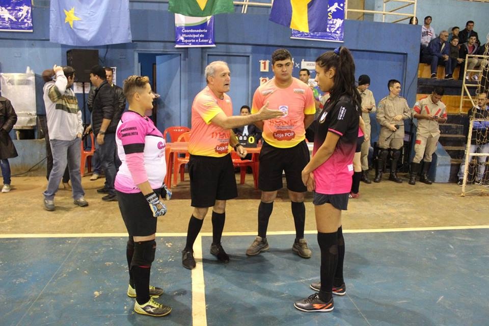 Em Nova Alvorada do Sul “Copa Alvorada de Futsal” é marcada por grande público