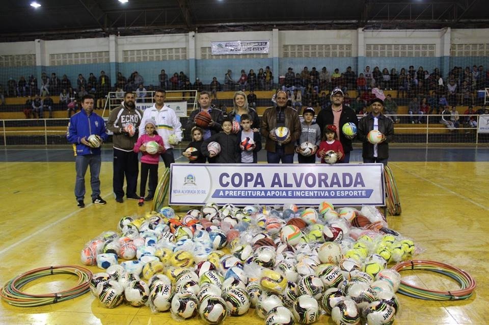 Em Nova Alvorada do Sul “Copa Alvorada de Futsal” é marcada por grande público