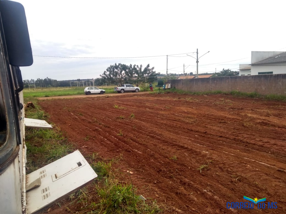 Em Bandeirantes limpeza de terreno da APAE vai parar no tribunal