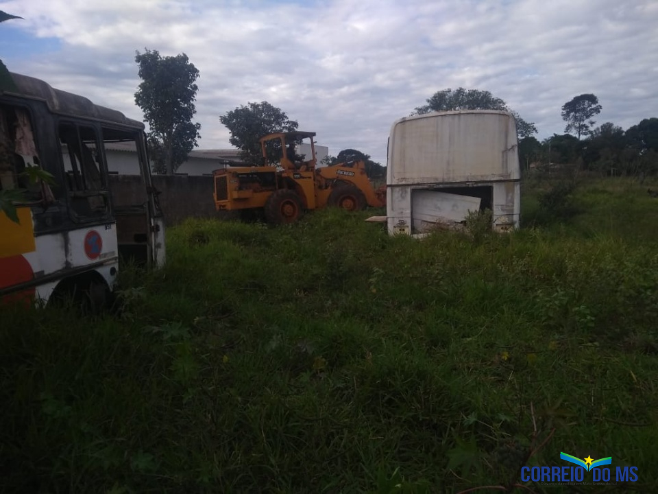 Em Bandeirantes limpeza de terreno da APAE vai parar no tribunal