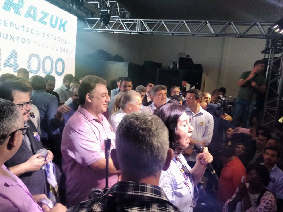 Lançamento da campanha do candidato Neno Razuk superlota Club Ubiratan em Dourados