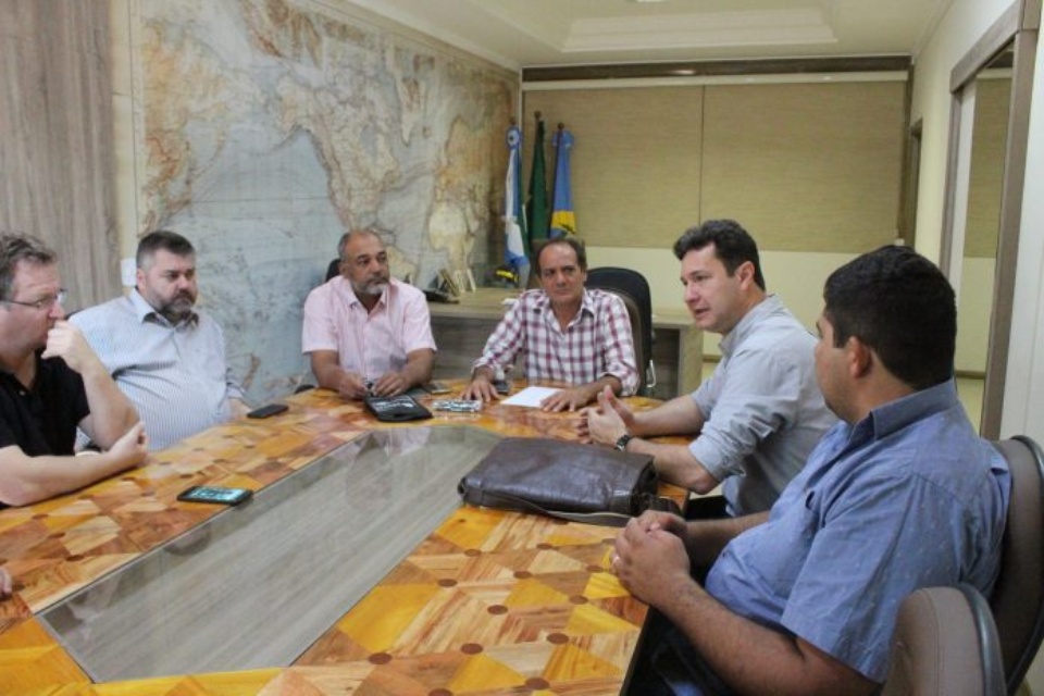 Empresários visitam Nova Alvorada do Sul para instalação de empresa Empresários visitam Nova Alvorada do Sul para instalação de empresa