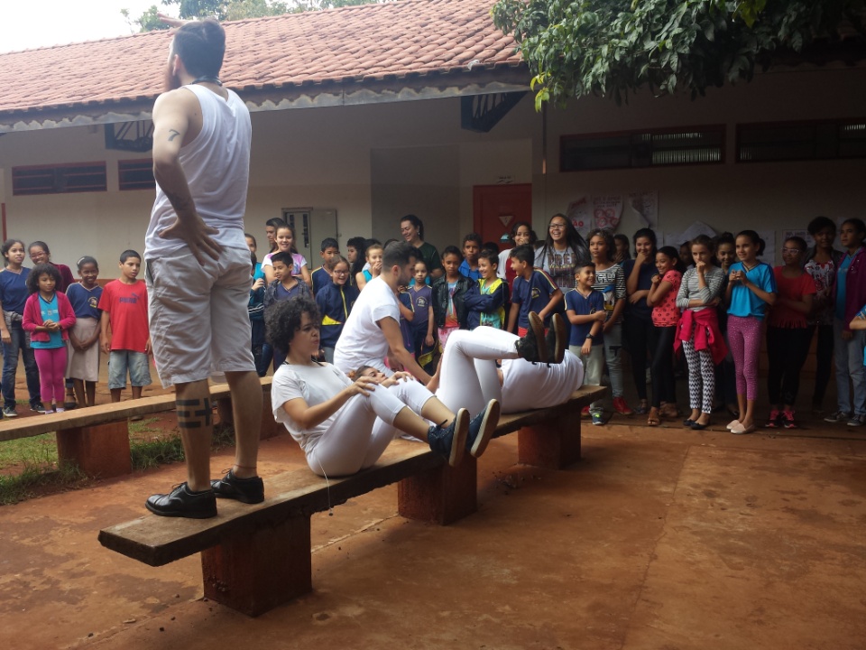 Dança na escola: projeto ʽ2x2 - Movimente em Redeʼ acontece em Nova Alvorada do Sul, com oficinas e apresentações, dias 26 e 27