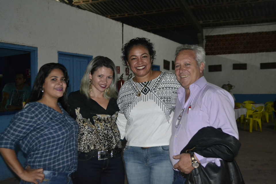 Posse do Novo Patrão Club de Laço Portão Quebrado