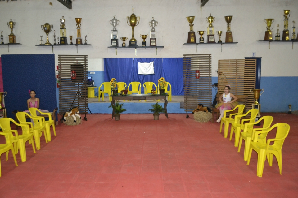 Posse do Novo Patrão Club de Laço Portão Quebrado