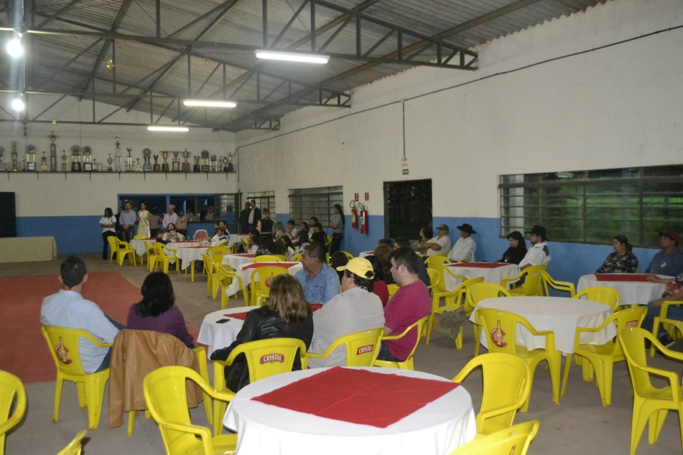 Posse do Novo Patrão Club de Laço Portão Quebrado