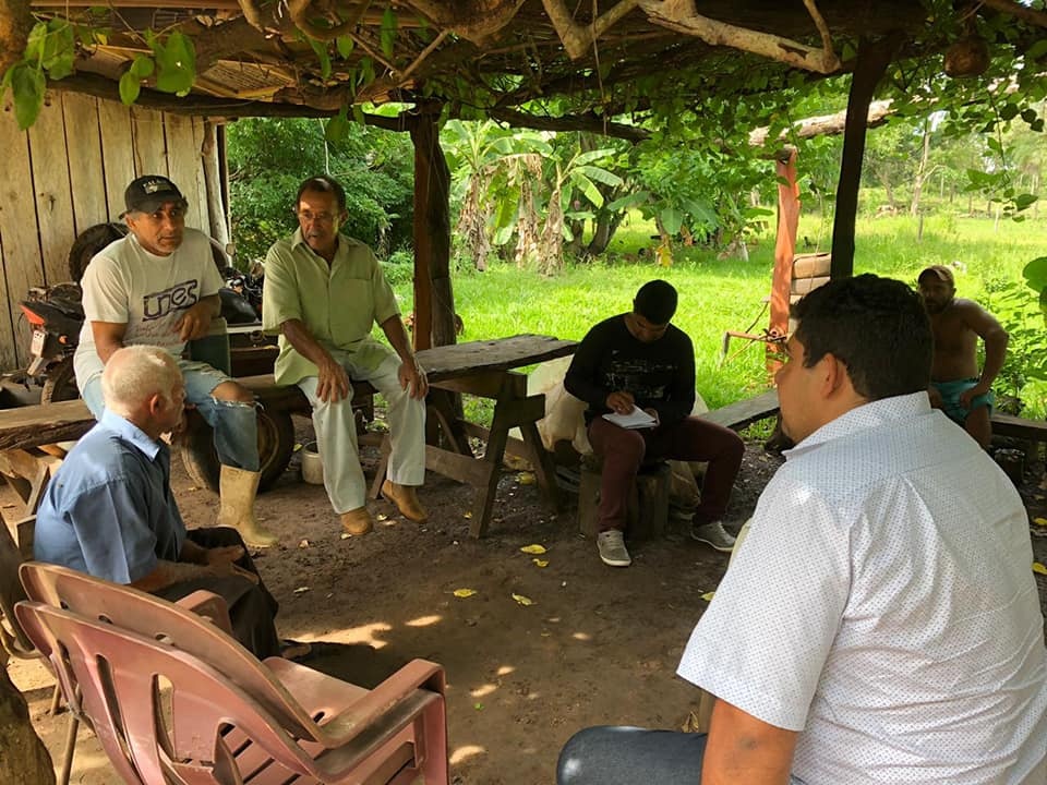 Atitude arbitraria da Prefeitura de Caracol pode gerar prejuízos à economia local que sonham com a abertura do Laticínio Atitude arbitraria da Prefeitura de Caracol pode gerar prejuízos à economia local que sonham com a abertura do Laticínio