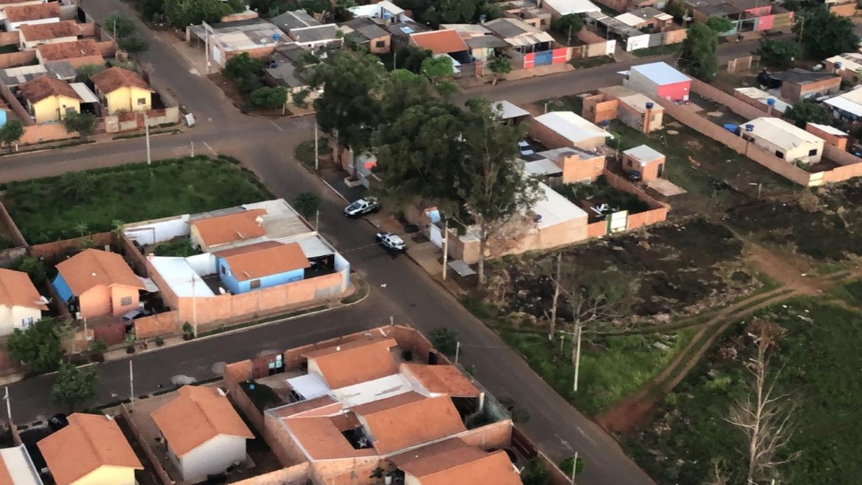 GAECO deflagra a Operação Yin Yang com apoio da SEJUSP, 48 mandados de prisão e 12 de busca e apreensão GAECO deflagra a Operação Yin Yang com apoio da SEJUSP, 48 mandados de prisão e 12 de busca e apreensão