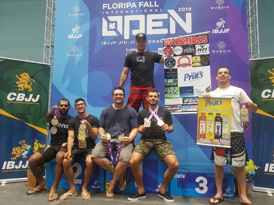 Atleta de Nova Alvorada do Sul conquista medalha de ouro em competição realizada em Santa Catarina