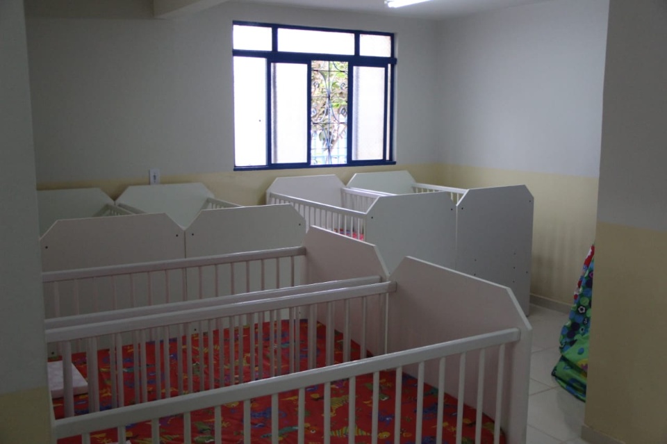 Prefeitura atende comunidade e inaugura primeira EMEI de Anhanduí Prefeitura atende comunidade e inaugura primeira EMEI de Anhanduí