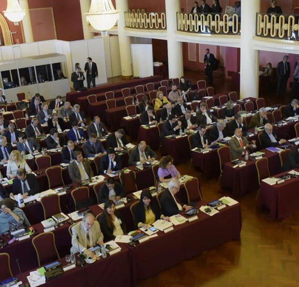 Senador Nelsinho Trad participa de reunião do Parlasul no Uruguai