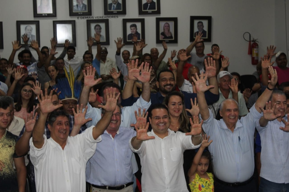 Andrezão é oficializado pré-candidato a prefeito de Itaporã Andrezão é oficializado pré-candidato a prefeito de Itaporã