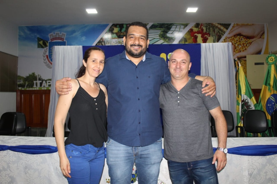 Andrezão é oficializado pré-candidato a prefeito de Itaporã Andrezão é oficializado pré-candidato a prefeito de Itaporã