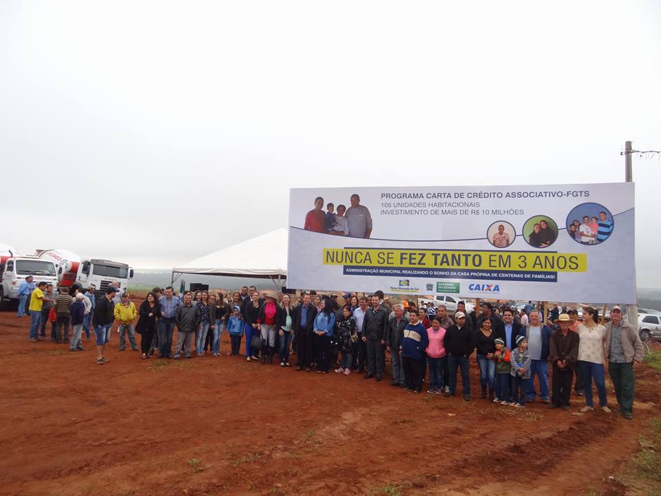 Prefeito Juvenal Neto faz lançamento de 105 casas Prefeito Juvenal Neto faz lançamento de 105 casas