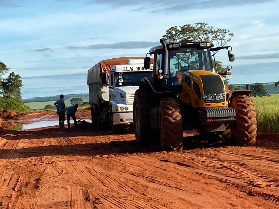 Em Nova Alvorada do Sul, falta de ações preventivas faz produtores rurais sofrerem com estradas em péssimas condições