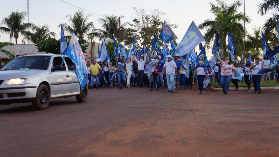 Paleari realiza caminhada e mostra favoritismo