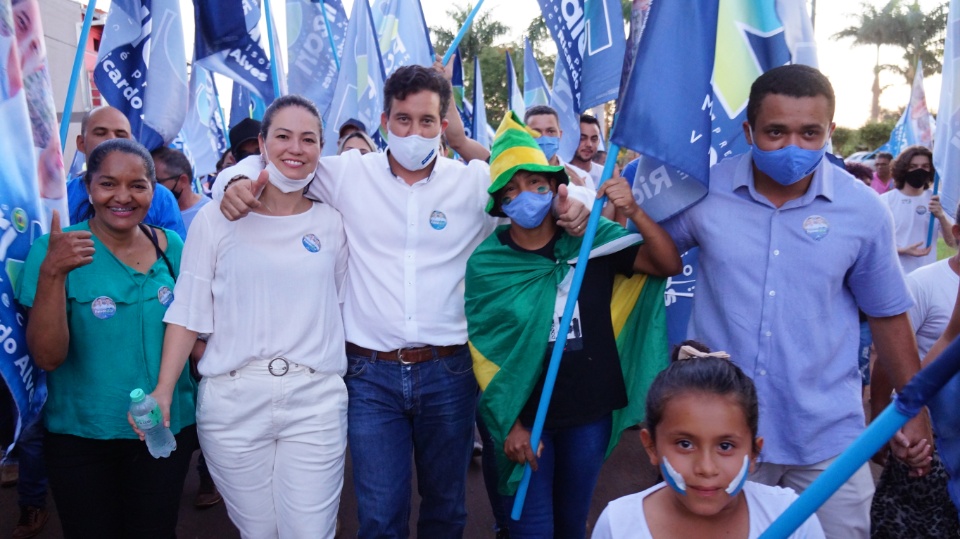 Paleari realiza caminhada e mostra favoritismo