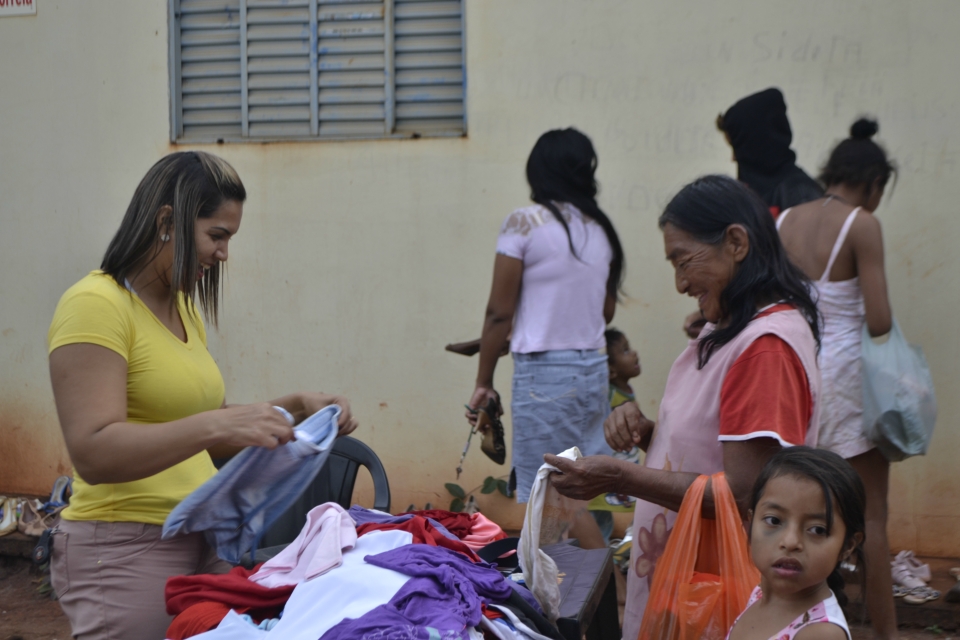 Vereadora Rosana realiza mais uma etapa do projeto Abraço Solidario