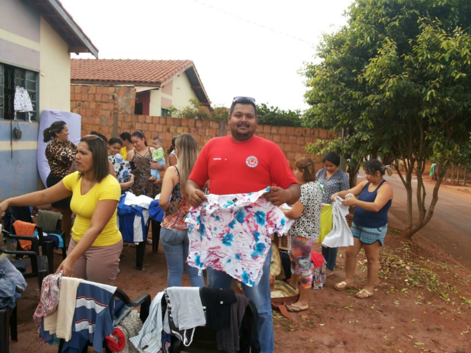 Vereadora Rosana realiza mais uma etapa do projeto Abraço Solidario