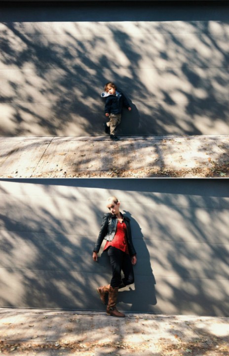 Criança de 2 anos faz série fotográfica com a sua babá