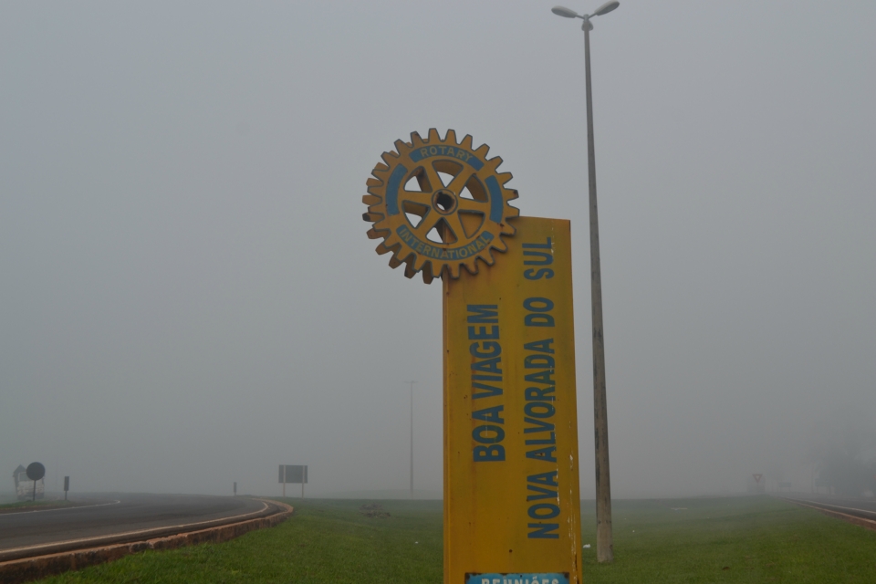 Nova Alvorada do Sul amanheceu com forte neblina Nova Alvorada do Sul amanheceu com forte neblina