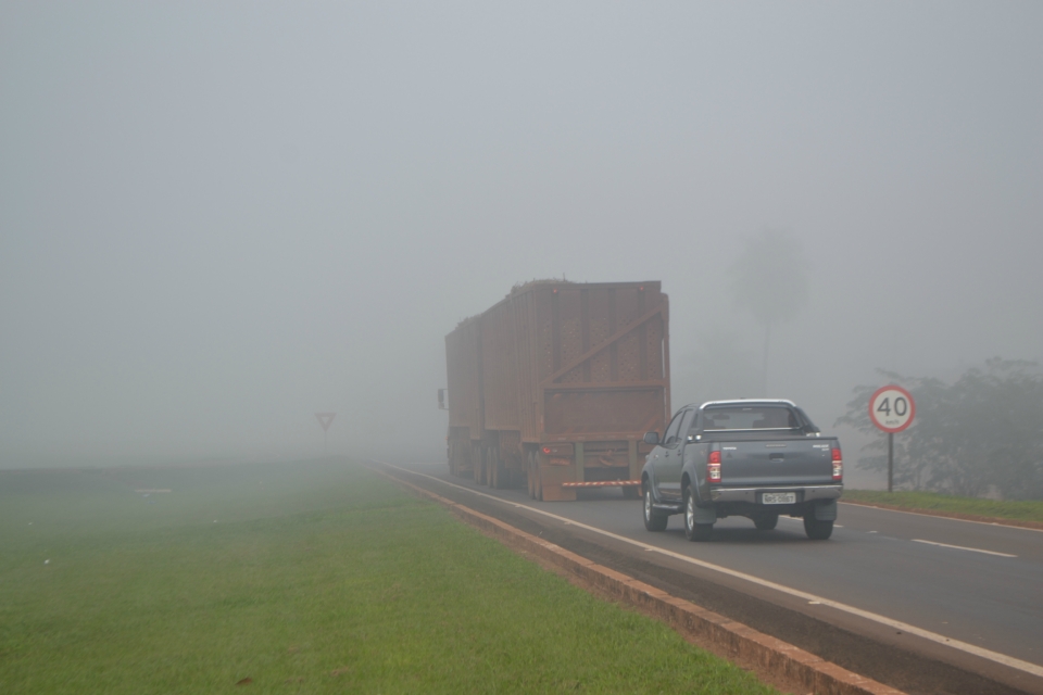 Nova Alvorada do Sul amanheceu com forte neblina Nova Alvorada do Sul amanheceu com forte neblina