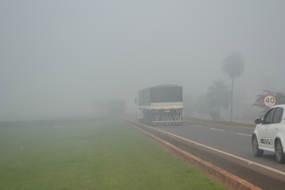 Nova Alvorada do Sul amanheceu com forte neblina Nova Alvorada do Sul amanheceu com forte neblina
