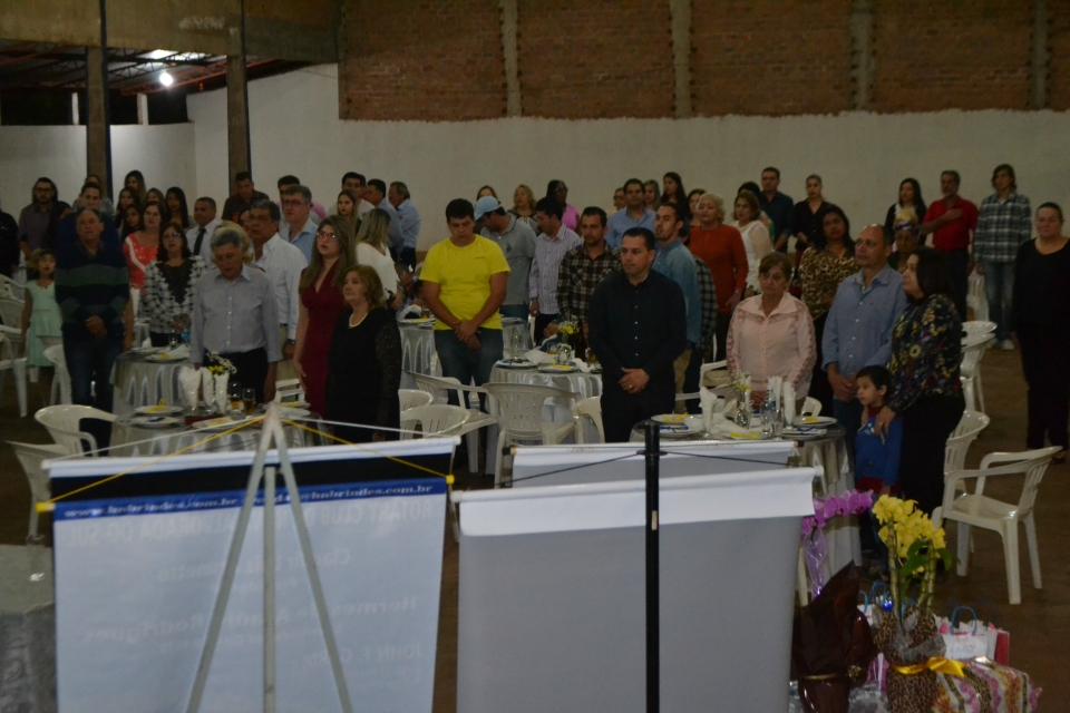 Claudir Luiz Bruneto assume a presidência do Rotary Club