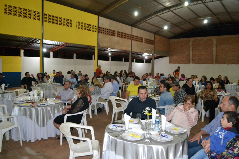 Claudir Luiz Bruneto assume a presidência do Rotary Club