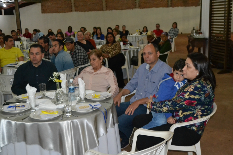 Claudir Luiz Bruneto assume a presidência do Rotary Club