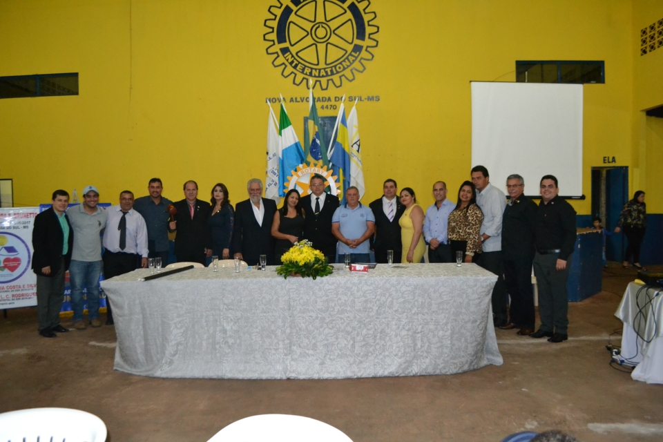 Claudir Luiz Bruneto assume a presidência do Rotary Club