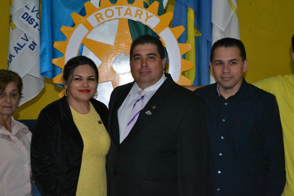 Claudir Luiz Bruneto assume a presidência do Rotary Club