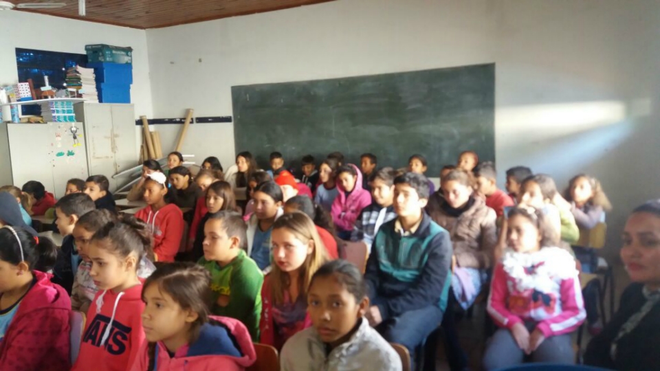Professores e alunos do município recebem palestras sobre a campanha “Agosto Lilás” Professores e alunos do município recebem palestras sobre a campanha “Agosto Lilás”