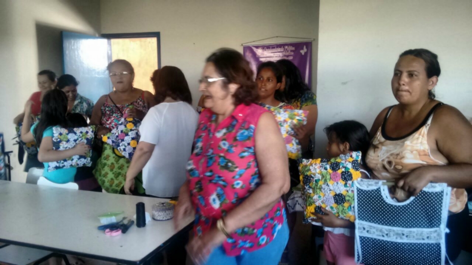 CPPM realiza curso de almofadas e porta-pratos em Nova Alvorada do Sul CPPM realiza curso de almofadas e porta-pratos em Nova Alvorada do Sul