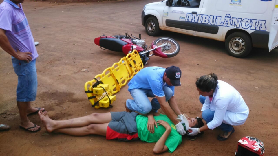 Coordenador de Serviços Urbanos socorre menor em acidente de transito em Nova Alvorada do Sul Coordenador de Serviços Urbanos socorre menor em acidente de transito em Nova Alvorada do Sul