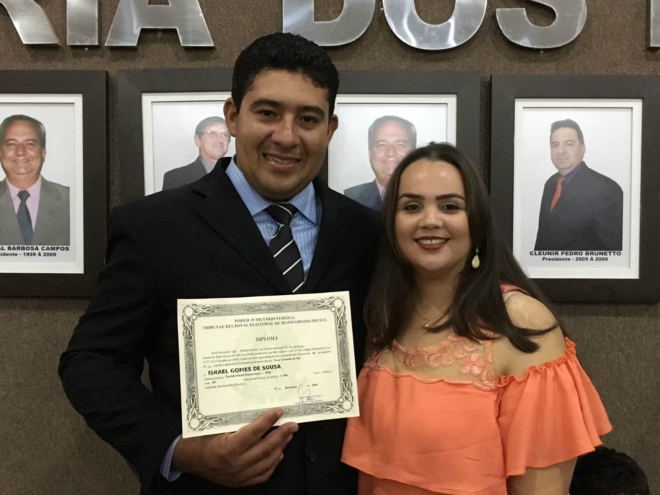 Solenidade de diplomação dos eleitos superlota câmara municipal de Nova Alvorada do Sul