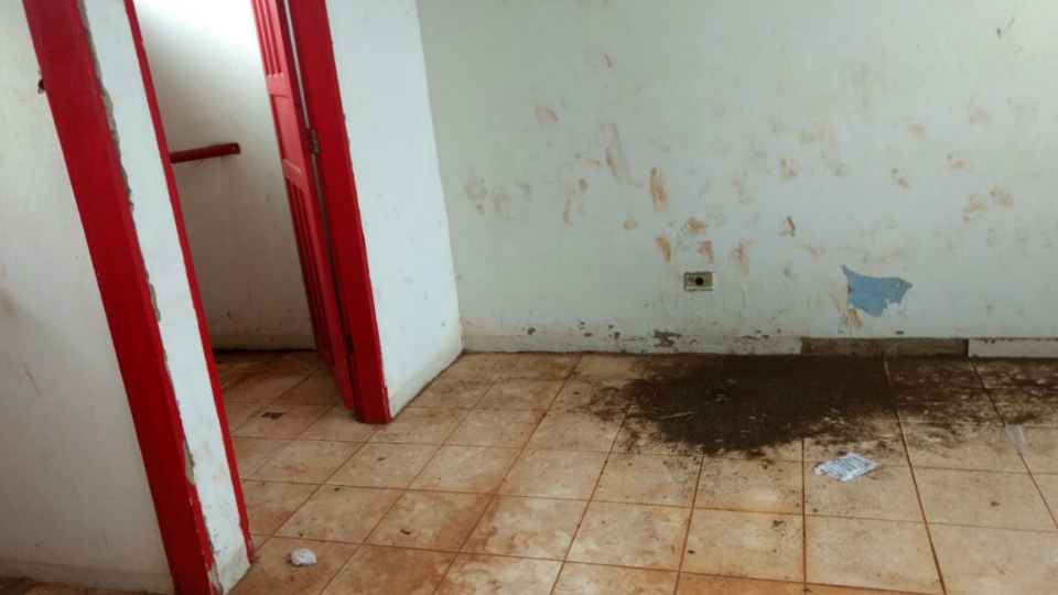 Prefeito Arlei encontra descaso com patrimônio público