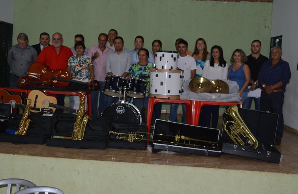 Maestro Denílson tem o desafio de resgatar a Banda Municipal de Nova Alvorada do Sul