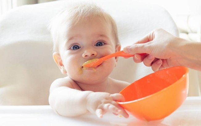 Comidas para bebê: aprenda como compor um prato rico com receitas fáceis