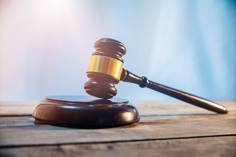 Réu é condenado a 14 anos de reclusão por tentativa de feminicídio em Ribas do Rio Pardo Réu é condenado a 14 anos de reclusão por tentativa de feminicídio em Ribas do Rio Pardo