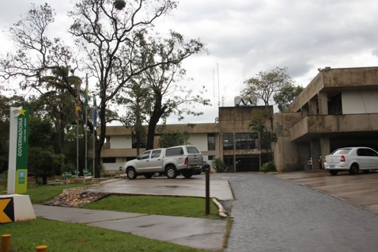 Vale Universidade começa a receber termos de compromisso de acadêmicos beneficiários