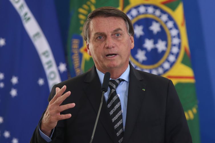 Distribuição de vacinas da AstraZeneca deve começar neste sábado © Fábio Rodrigues Pozzebom/Agência Brasil
