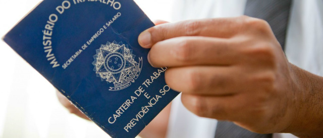 Auxílios-doença do INSS podem ter irregularidades