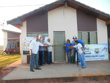 Sehab entrega 18 casas rurais em Itaquiraí e vistoria áreas para novas moradias Foto Sehab.