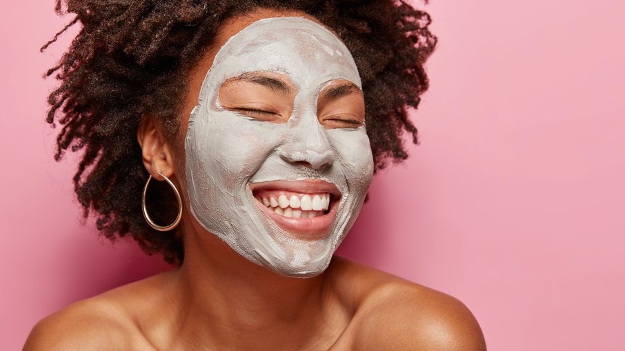 Guia das argilas: saiba qual tipo combina melhor com a sua pele