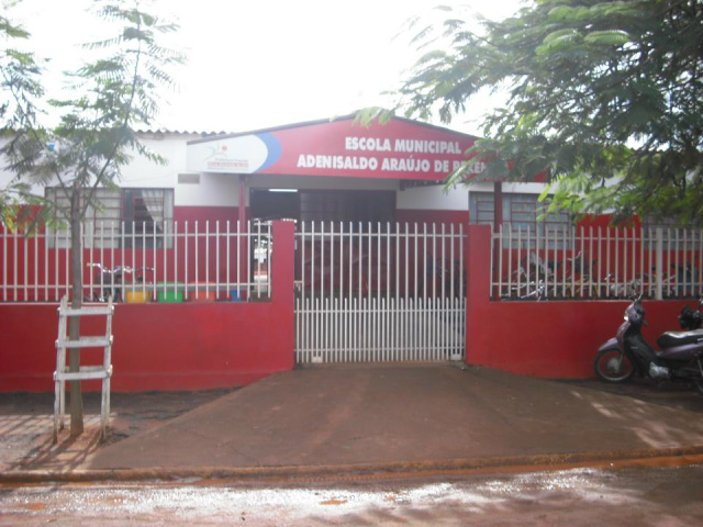 Menores são usados para praticar furto em escola municipal de Nova Alvorada do Sul Menores são usados para praticar furto em escola municipal de Nova Alvorada do Sul