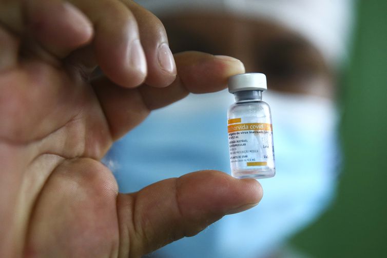 Covid-19: 669 mil doses de vacina são distribuídas hoje, diz Saúde © Marcelo Camargo/Agência Brasil